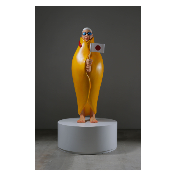 野原邦彦 「オムレツマント」 FRP 168cm×70cm×70cm （台座含む）